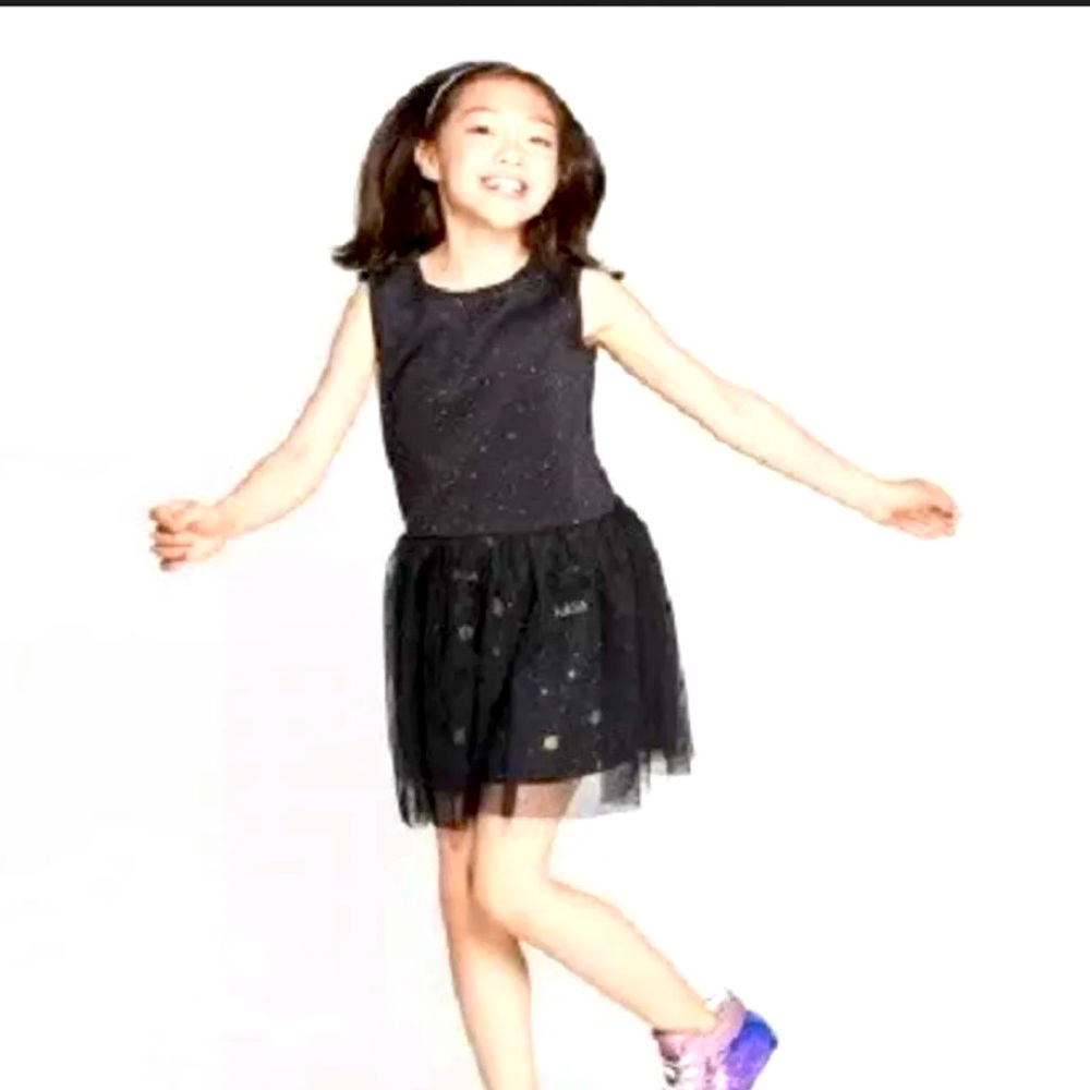 New Buzz Aldrin Girls NASA Tulle Skirt Dress
Glow in the dark Size L or XL
